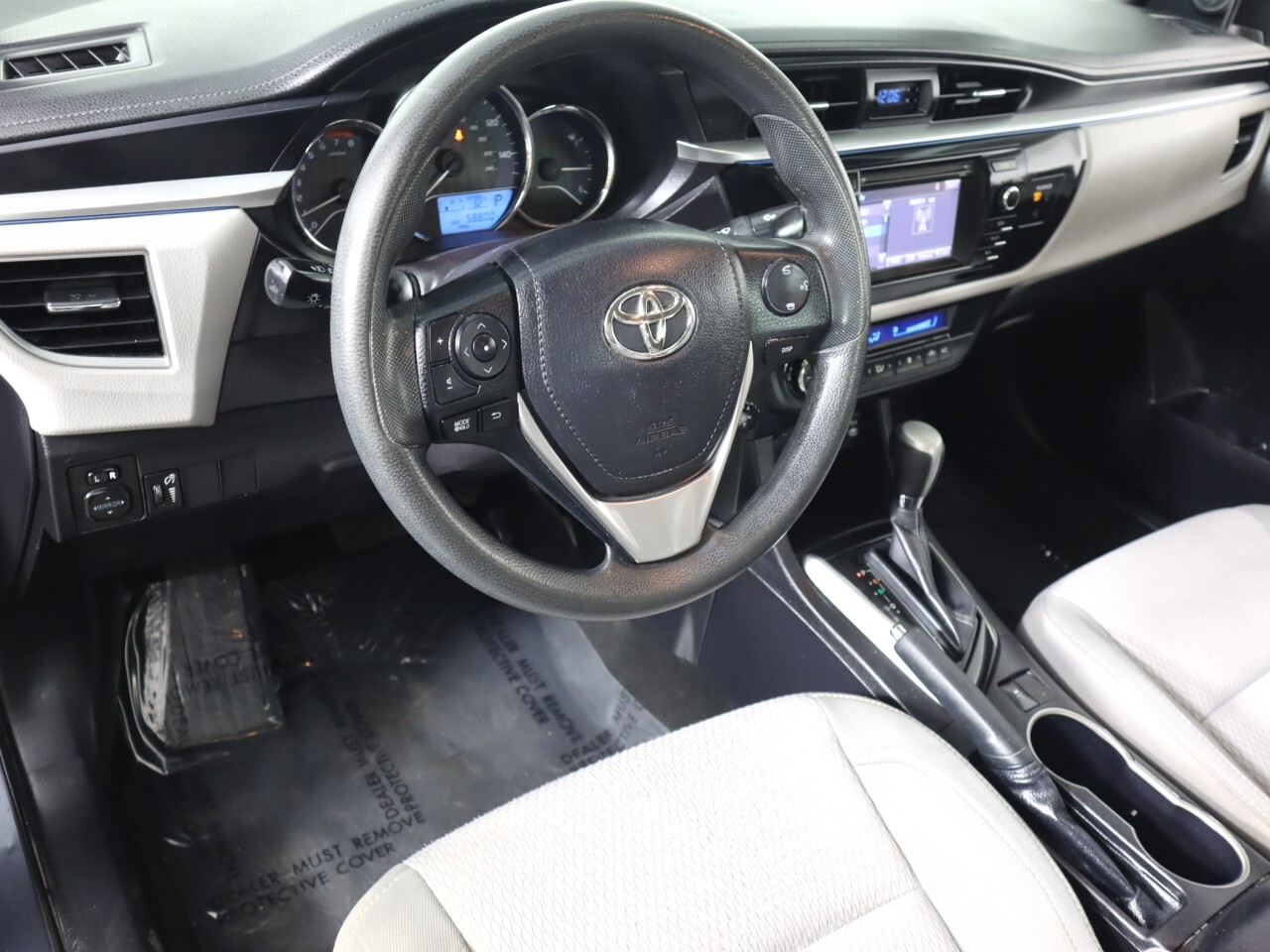 Vehicle image 8 of 37