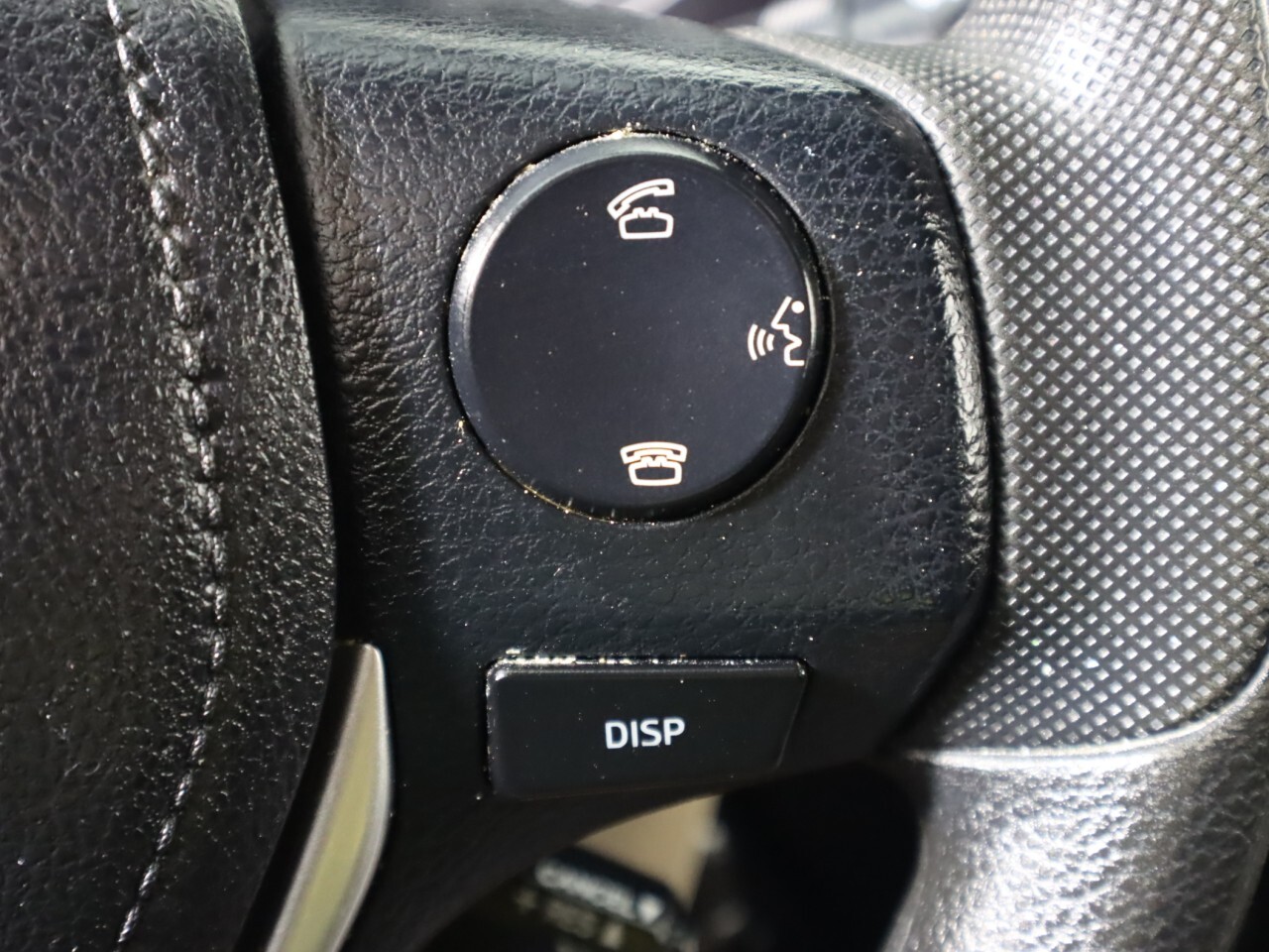 Vehicle image 12 of 37
