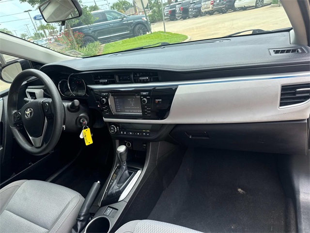 Vehicle image 13 of 27