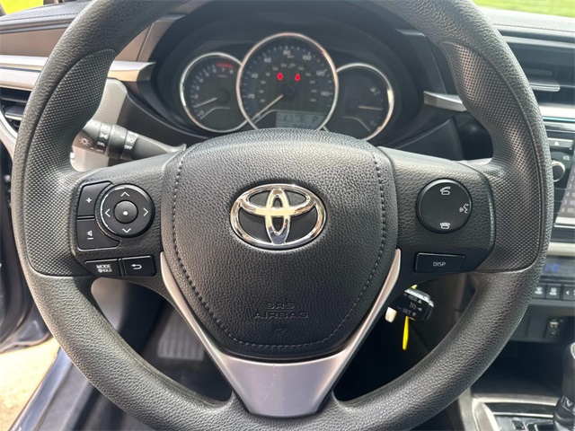Vehicle image 15 of 27