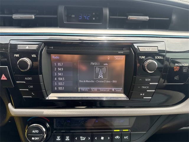 Vehicle image 18 of 27
