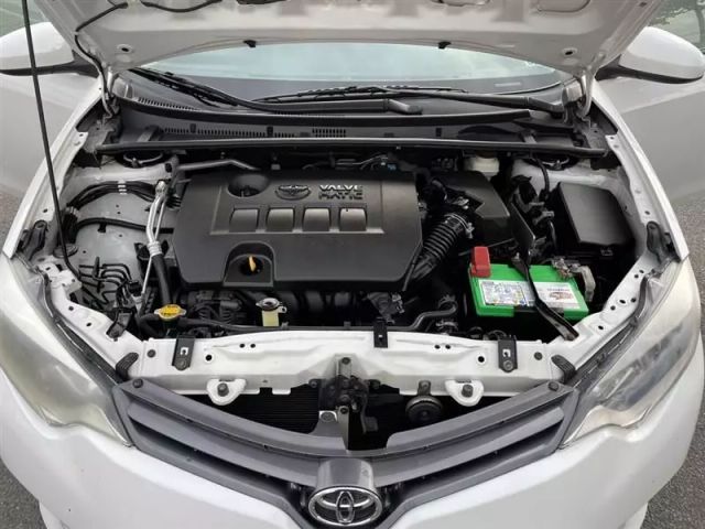 Vehicle image 17 of 48