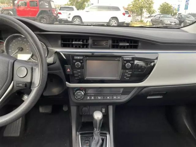 Vehicle image 20 of 48