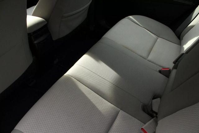 Vehicle image 18 of 41