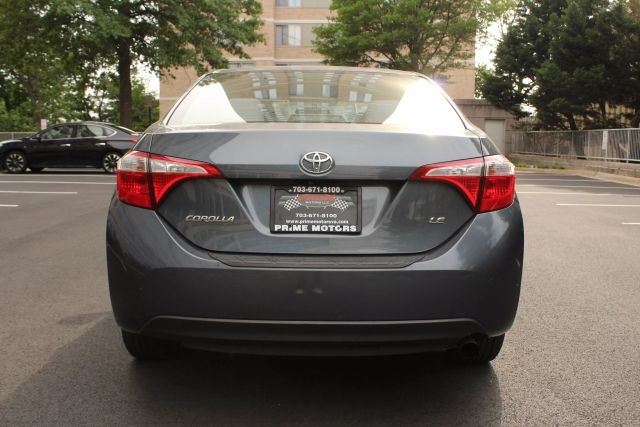 Vehicle image 5 of 41