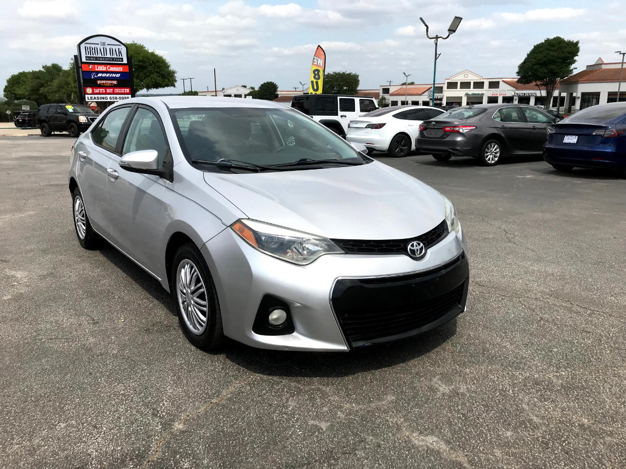 Vehicle image 7 of 42