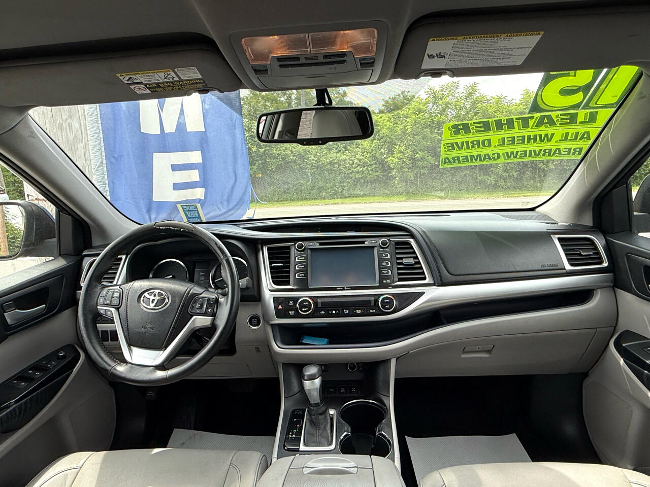 Vehicle image 4 of 4