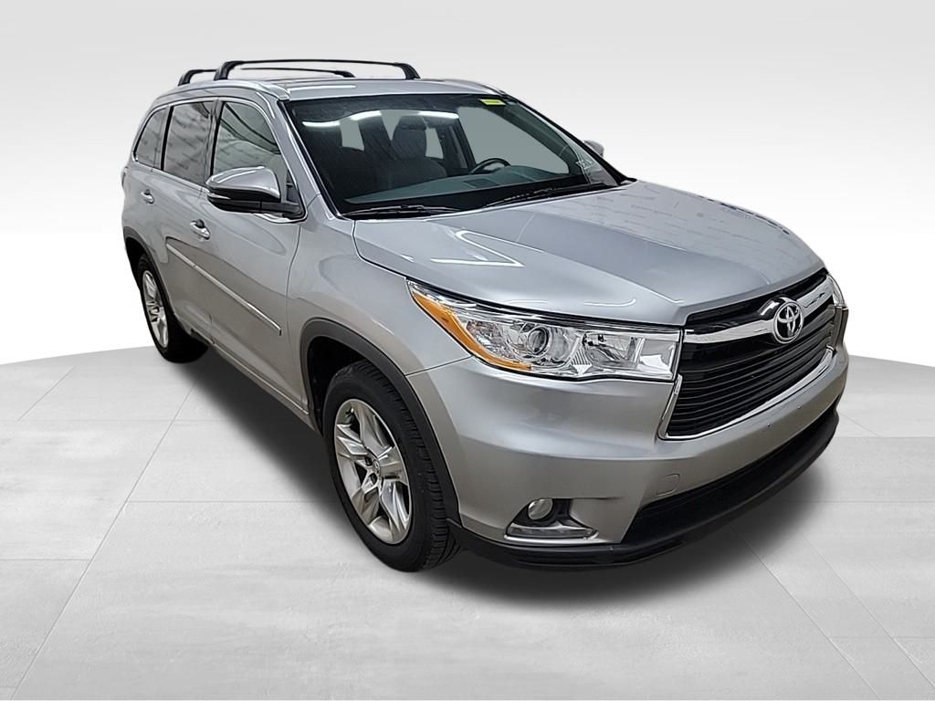 Vehicle image 6 of 22