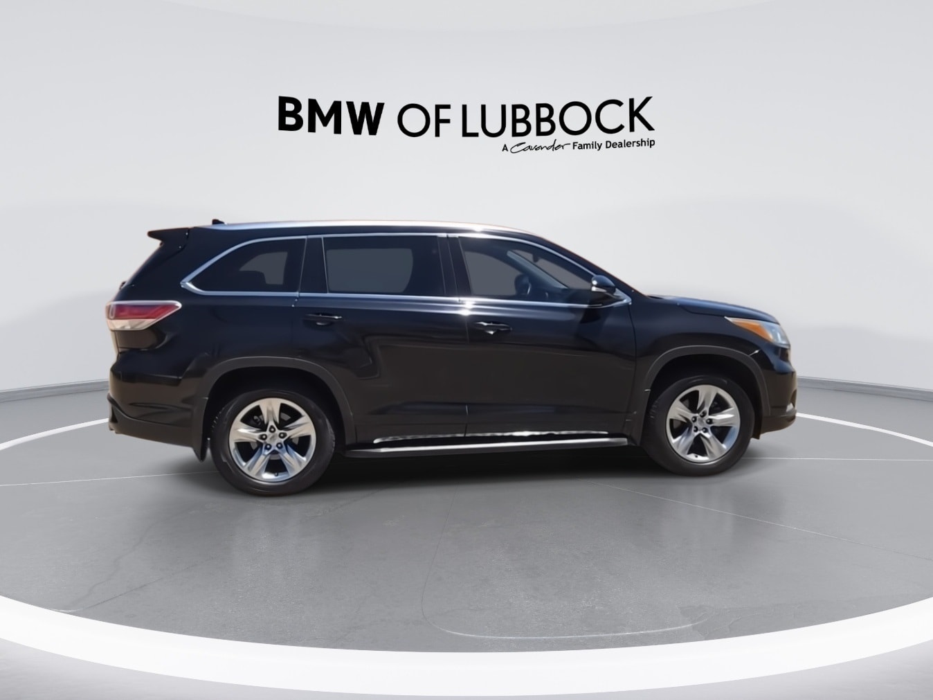 Vehicle image 6 of 22