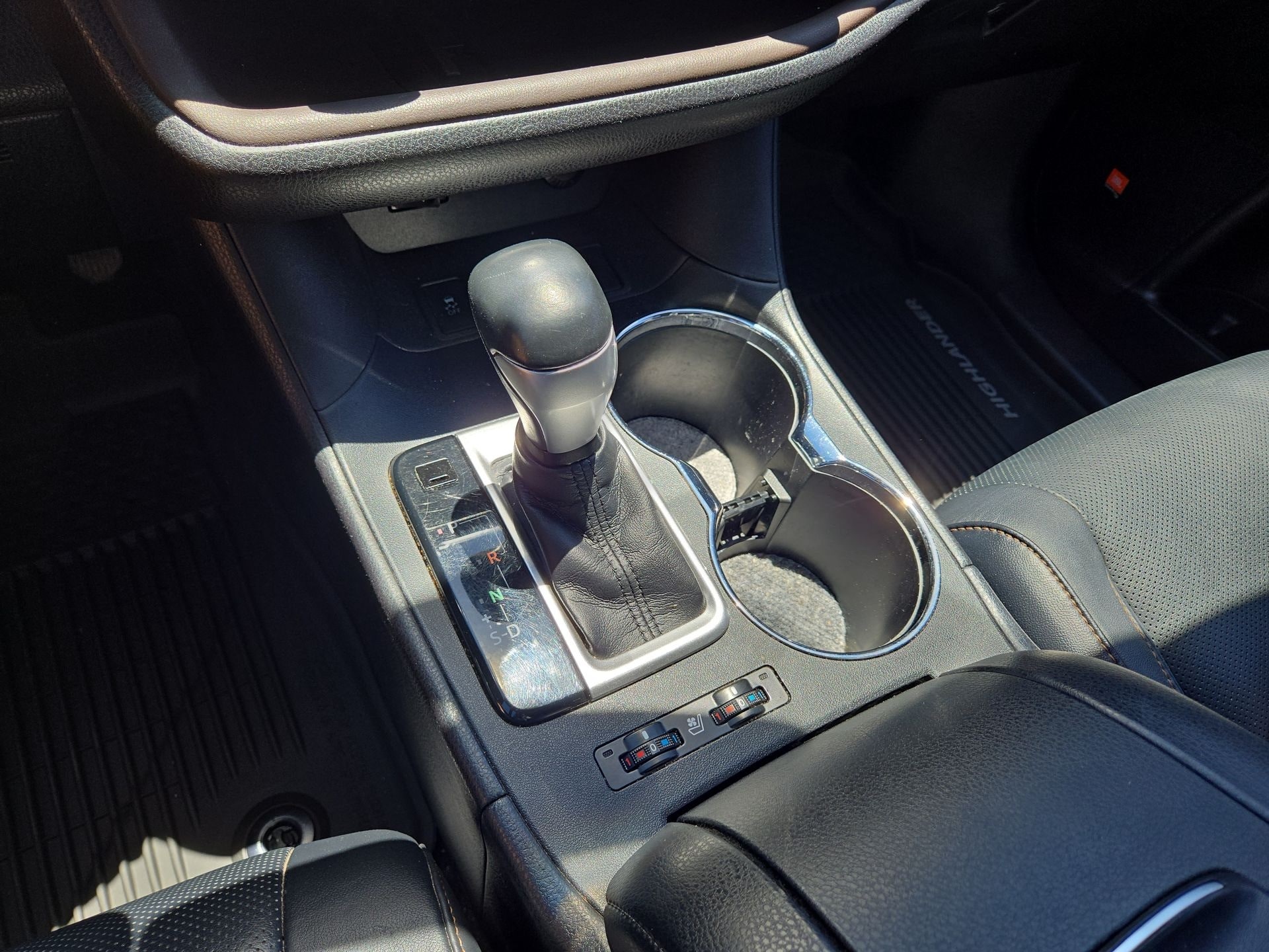 Vehicle image 22 of 22