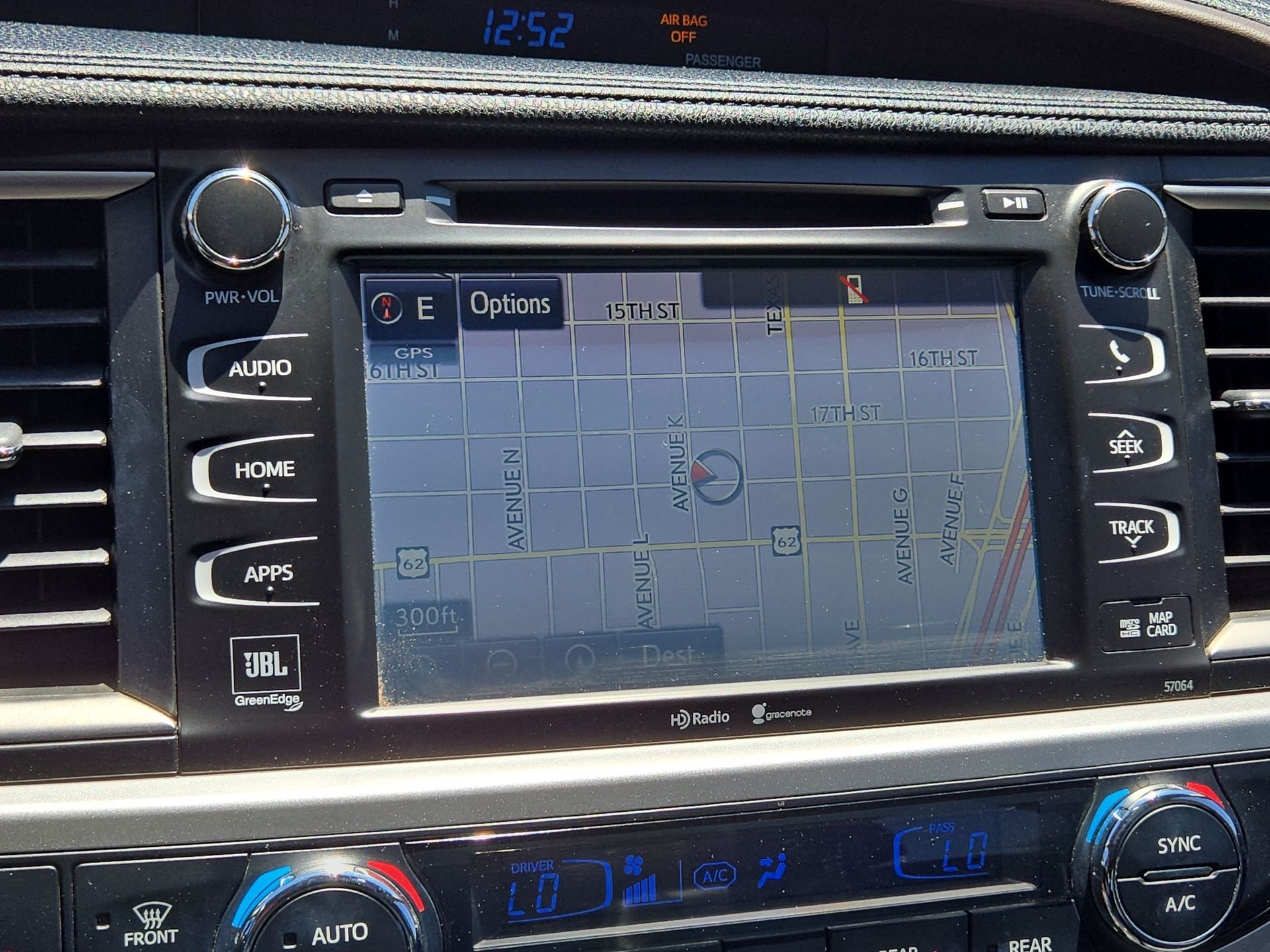 Vehicle image 19 of 22