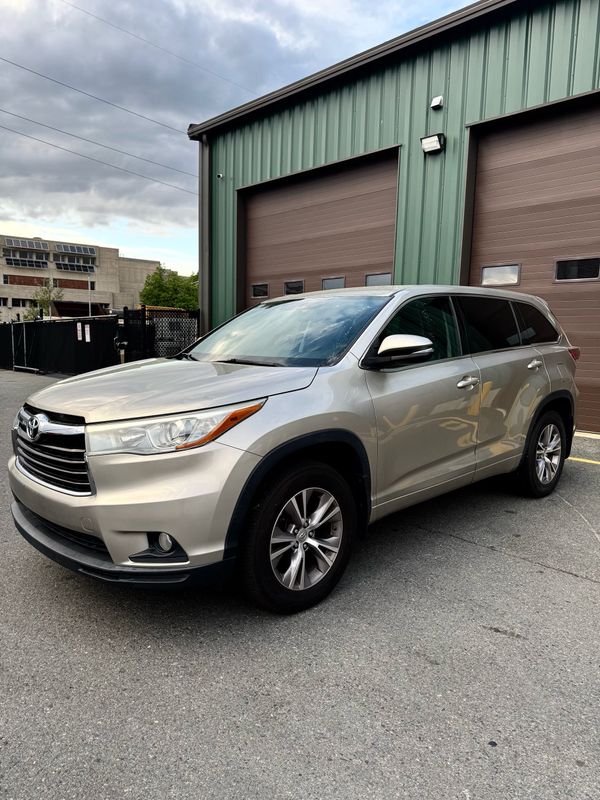 Vehicle image 1 of 16