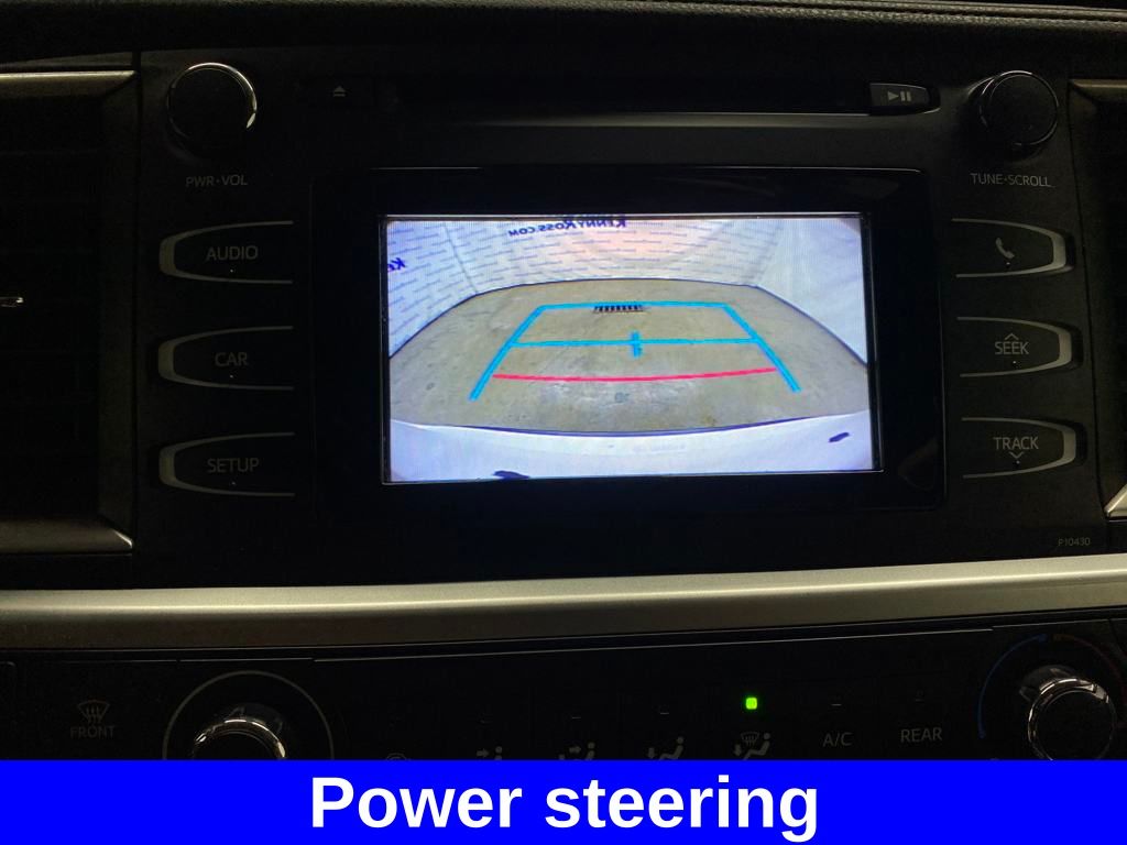 Vehicle image 12 of 30