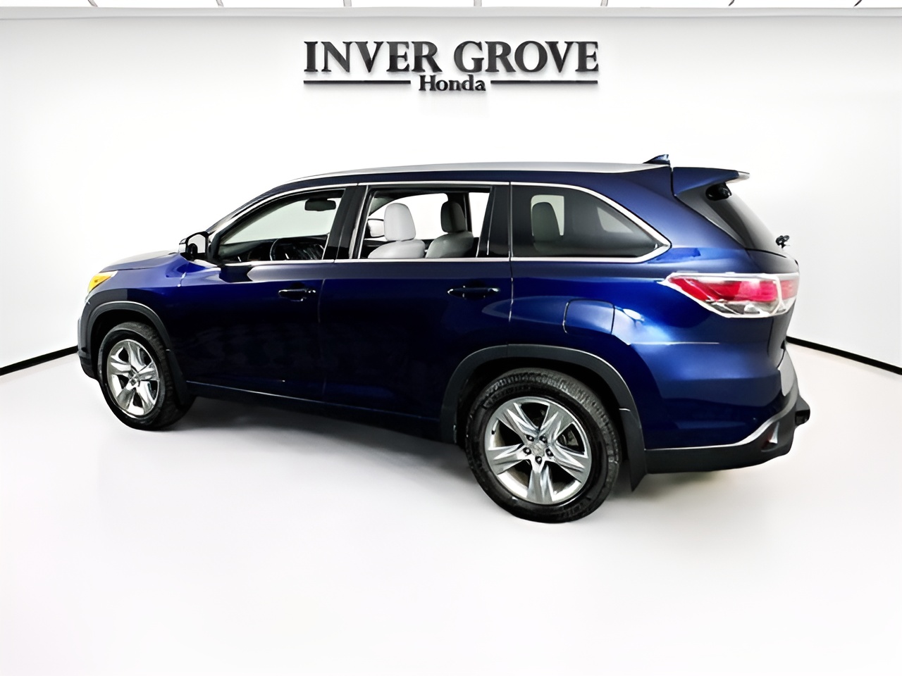 Vehicle image 30 of 31