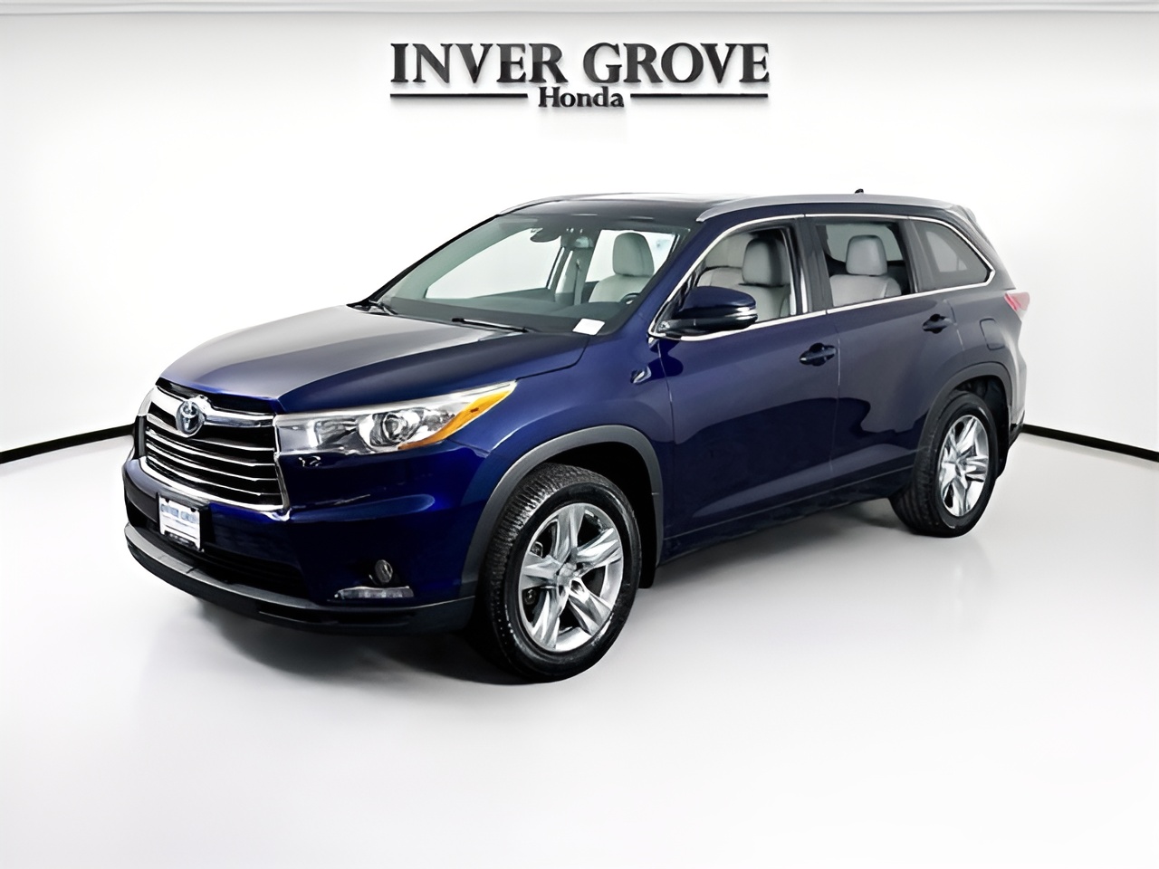Vehicle image 24 of 31
