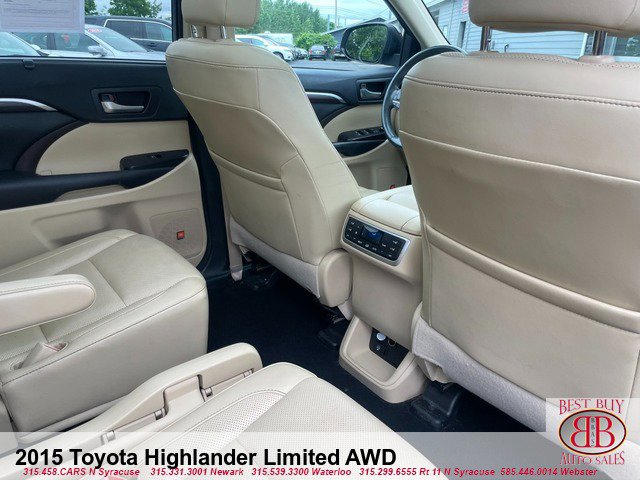 Vehicle image 18 of 18