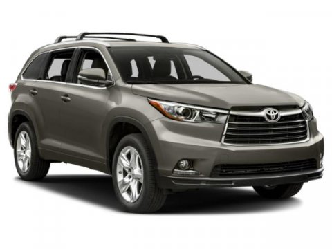 Vehicle image 3 of 19