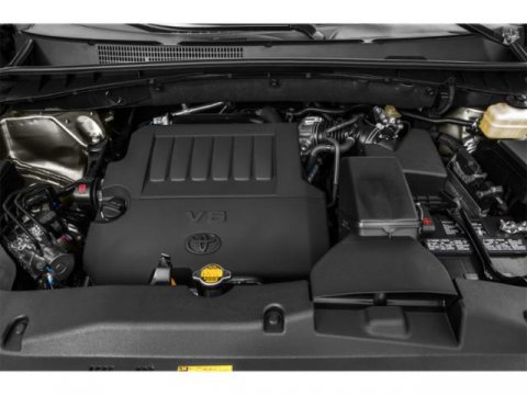 Vehicle image 7 of 19