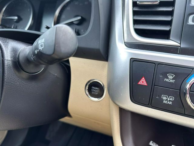 Vehicle image 40 of 55