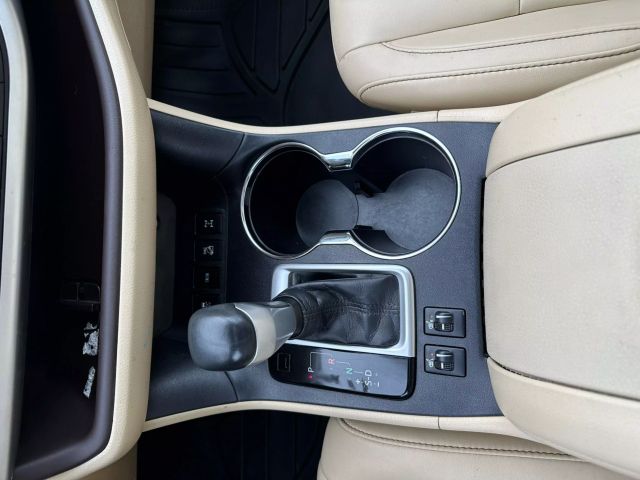 Vehicle image 44 of 55