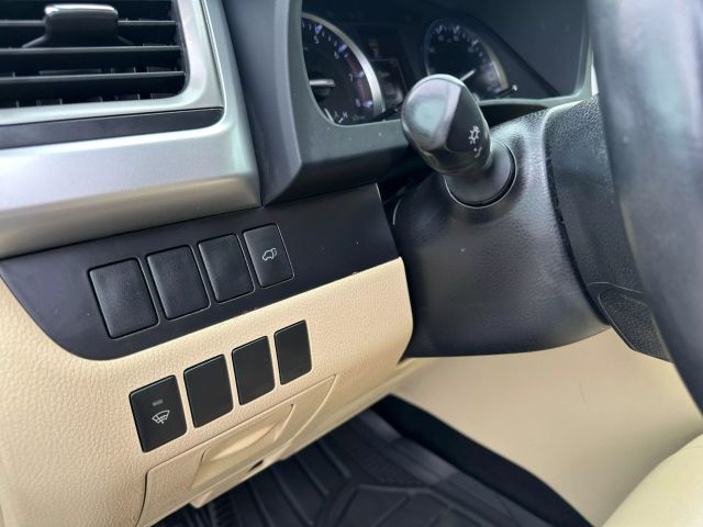 Vehicle image 15 of 55