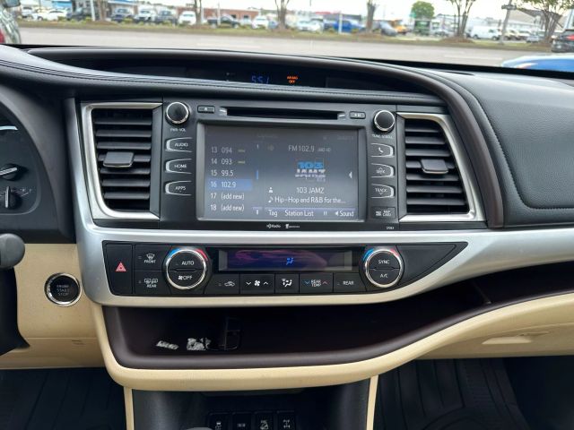 Vehicle image 42 of 55