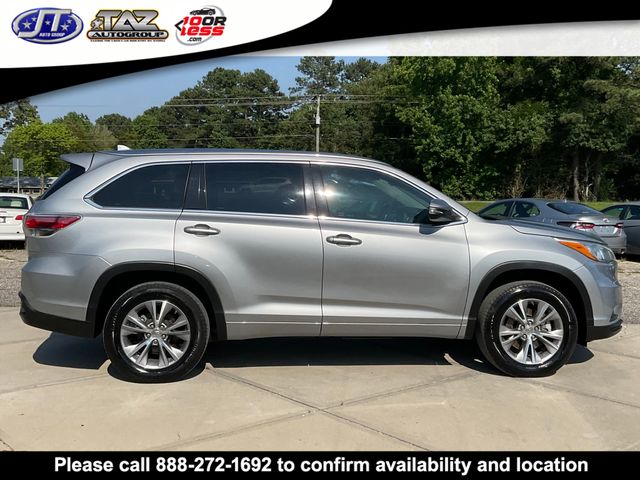 Vehicle image 4 of 23