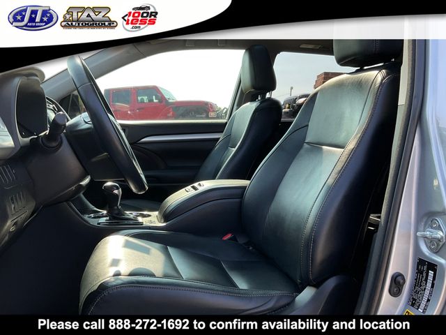 Vehicle image 10 of 23