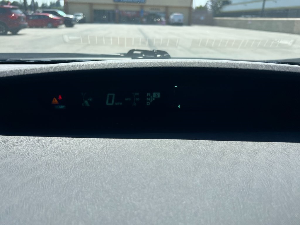 Vehicle image 15 of 24