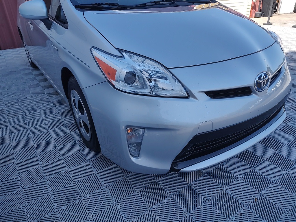 Vehicle image 5 of 34