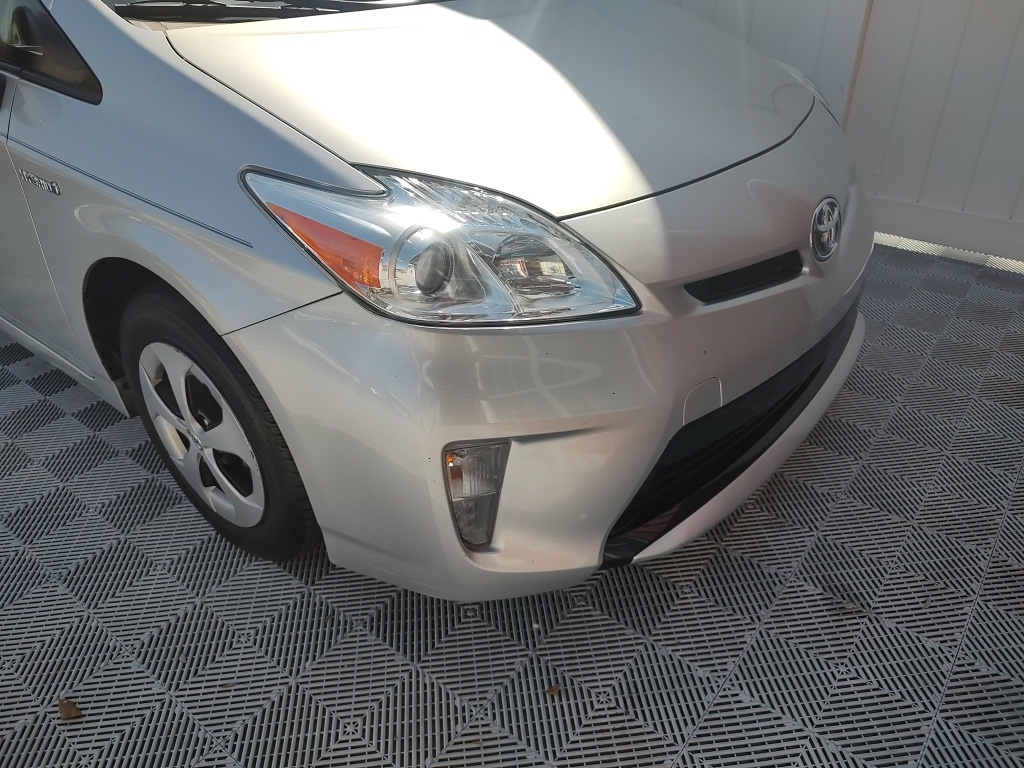 Vehicle image 32 of 34