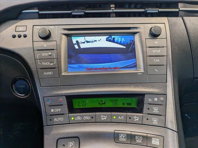 Vehicle image 14 of 23