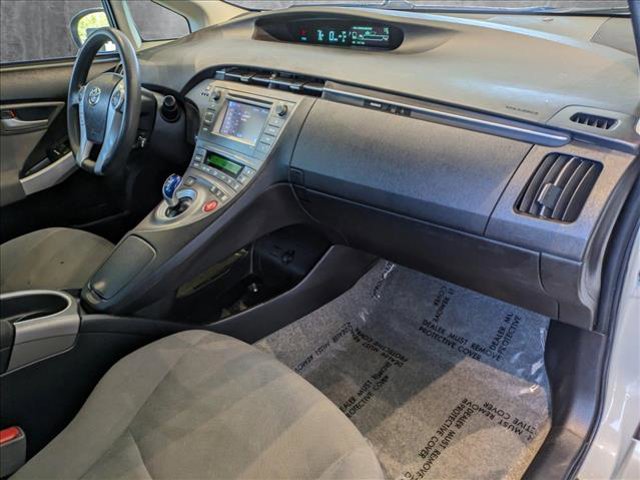 Vehicle image 20 of 23