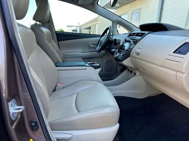 Vehicle image 20 of 46