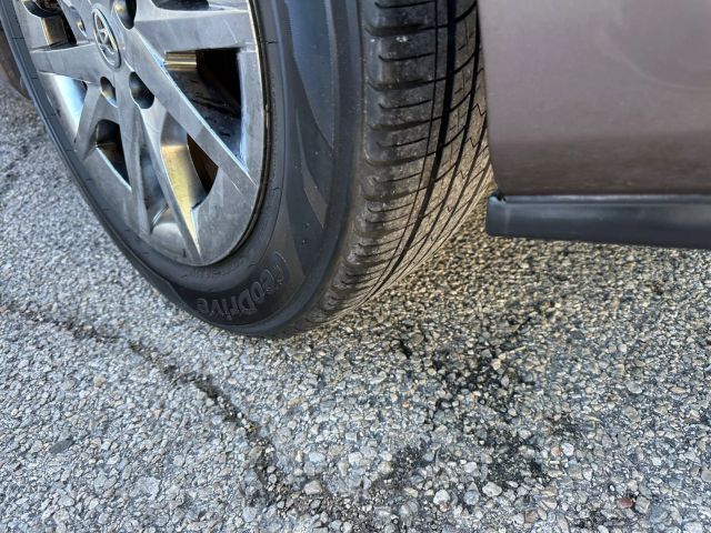 Vehicle image 39 of 46