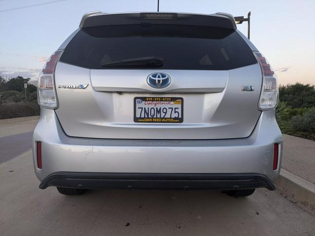 Vehicle image 7 of 36