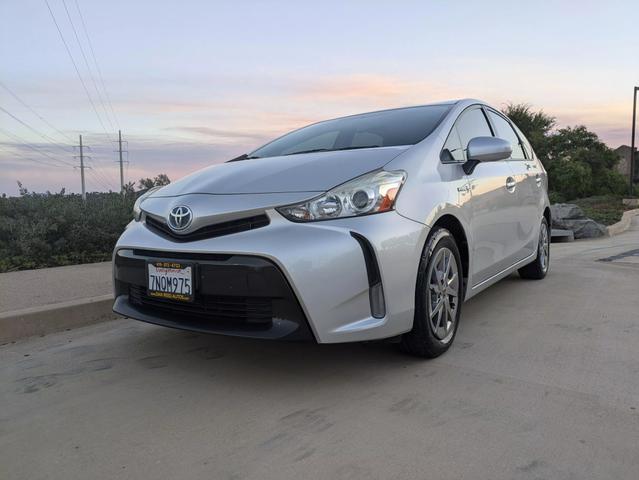 Vehicle image 4 of 36
