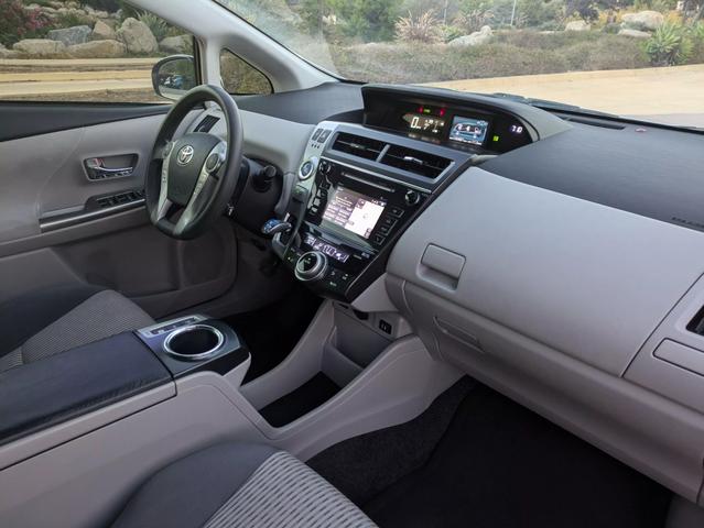 Vehicle image 15 of 36