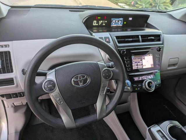 Vehicle image 19 of 36