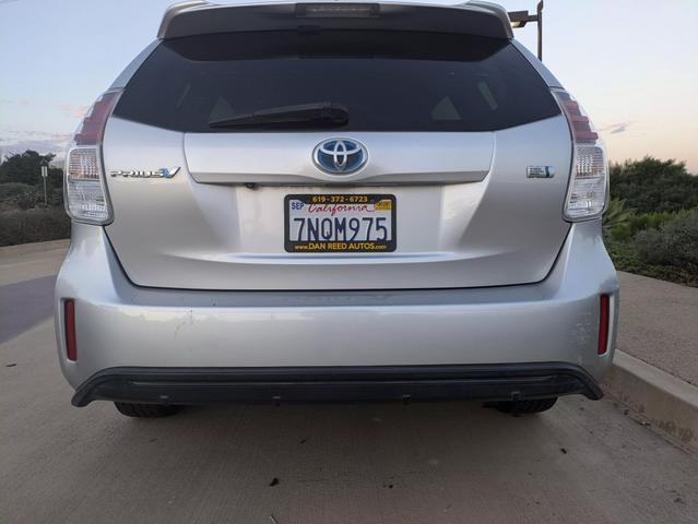 Vehicle image 6 of 36