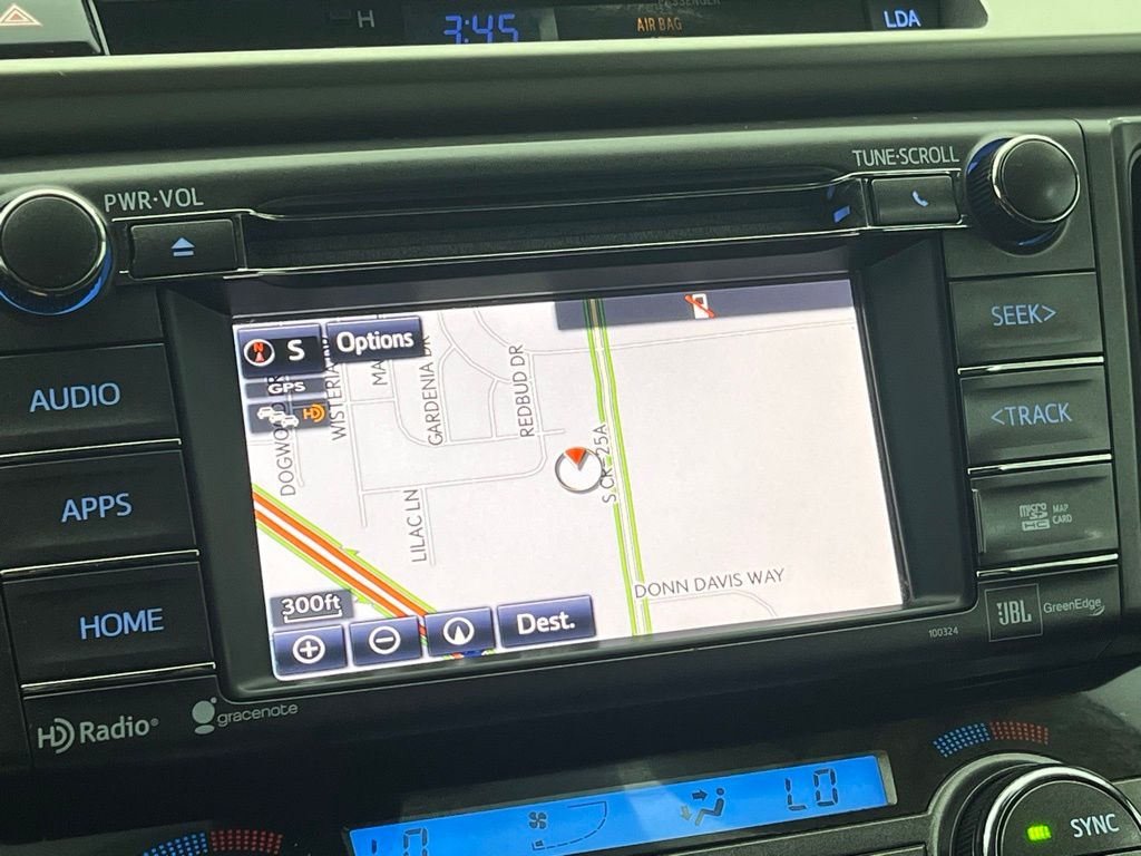 2015 Toyota RAV4 Limited Image 26 of 36