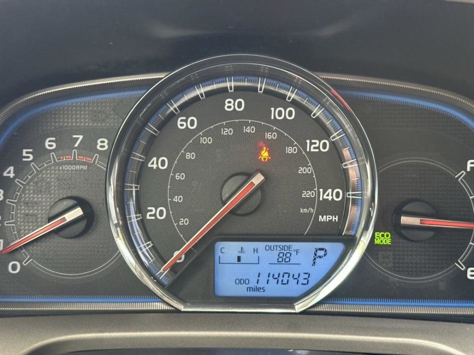 Vehicle image 22 of 27
