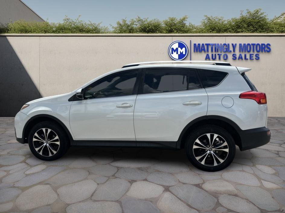 Vehicle image 8 of 27