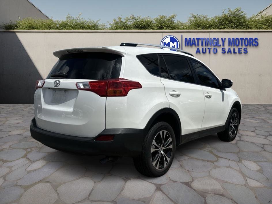 Vehicle image 5 of 27