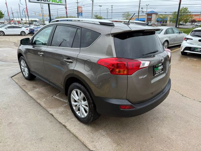 Vehicle image 7 of 51