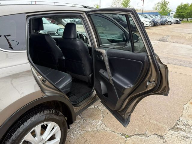 Vehicle image 22 of 51