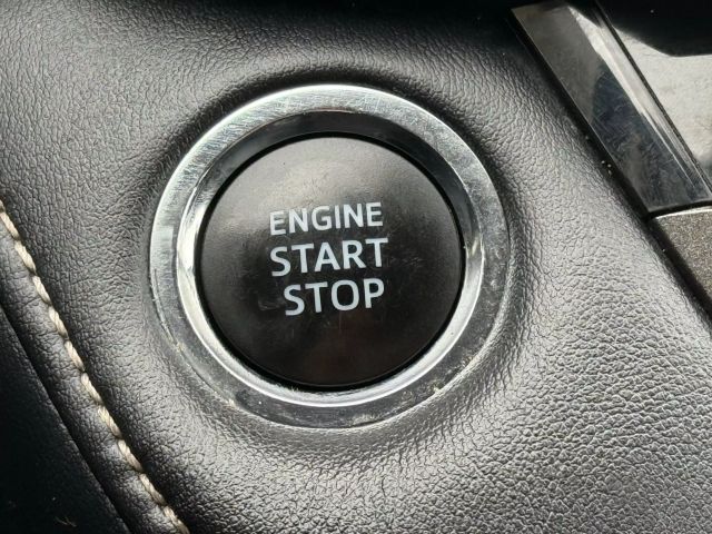 Vehicle image 39 of 51