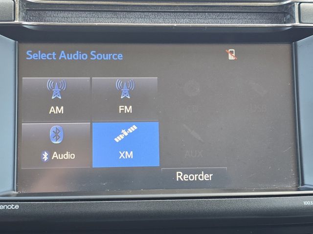 Vehicle image 13 of 32