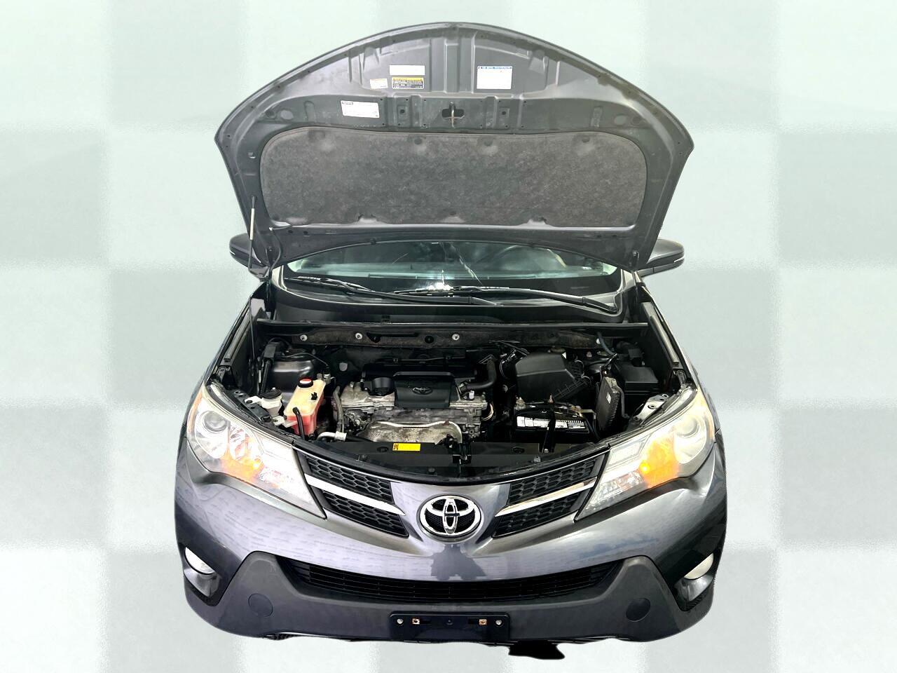 Vehicle image 10 of 73