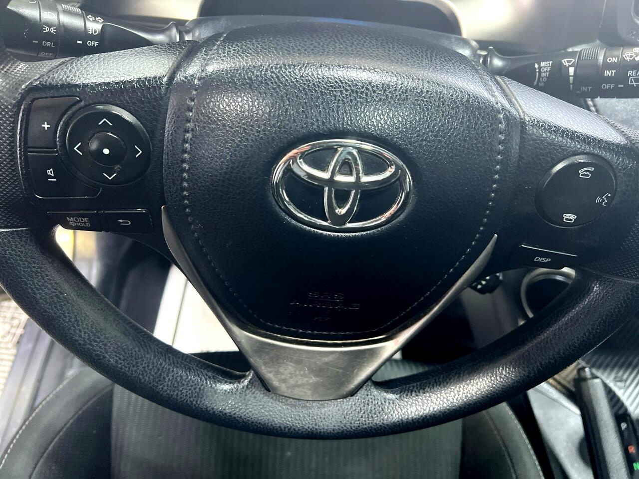 Vehicle image 52 of 73